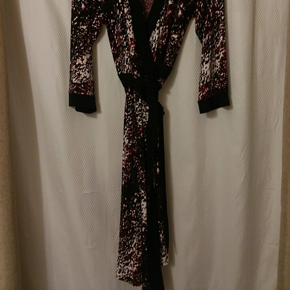 Wrap Dress - Picture 4 of 4